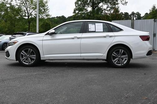 2024 Volkswagen Jetta 1.5T SE