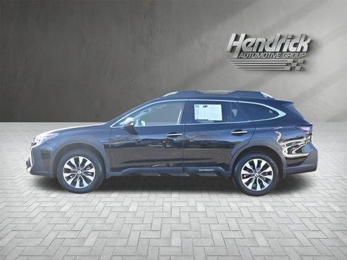 2023 Subaru Outback Touring