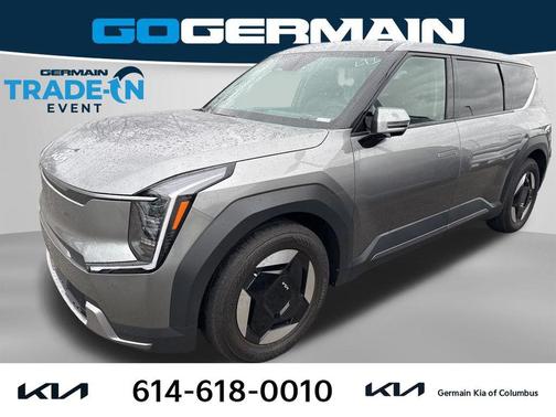 Pebble Gray 2024 Kia EV9 Light Short Range