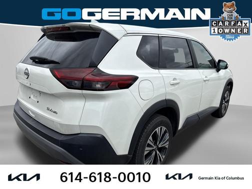 Pearl White Tricoat 2023 Nissan Rogue SV