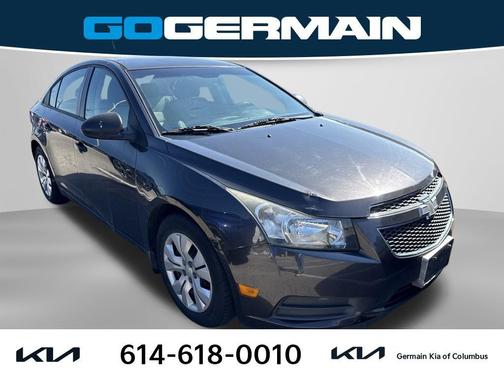 Tungsten Metallic 2014 Chevrolet Cruze LS