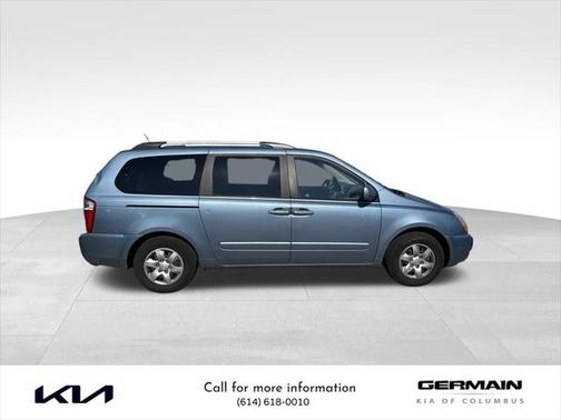 2009 Kia Sedona LX