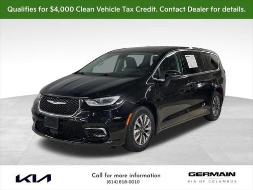 2023 Chrysler Pacifica Hybrid Touring L