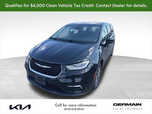2023 Chrysler Pacifica Hybrid Touring L