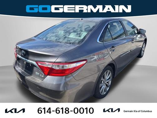 2017 Toyota Camry Hybrid XLE