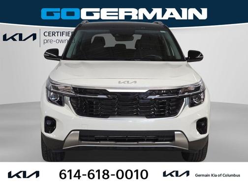 Clear White/Black Roof 2024 Kia Seltos S