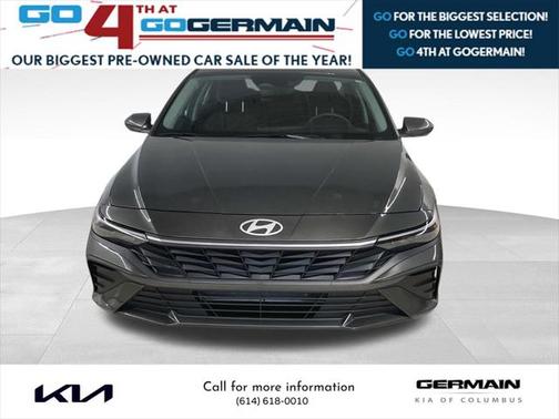 2024 Hyundai ELANTRA SE