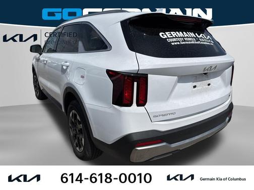 Glacial White Pearl 2025 Kia Sorento S