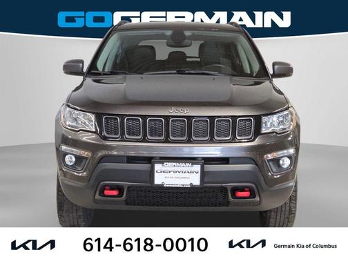 Granite Crystal Metallic Clearcoat 2019 Jeep Compass Trailhawk
