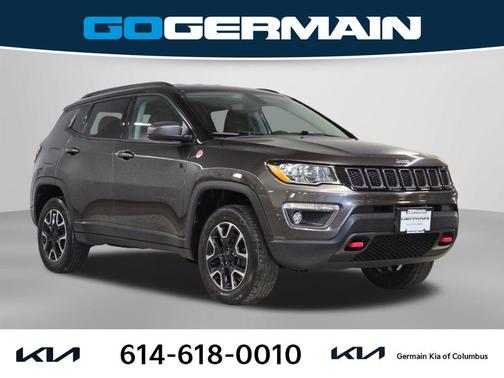 Granite Crystal Metallic Clearcoat 2019 Jeep Compass Trailhawk