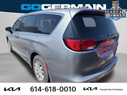 Billet Silver Metallic Clearcoat 2021 Chrysler Voyager L