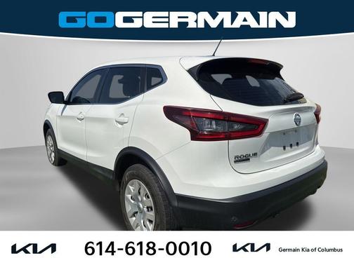 Glacier White 2020 Nissan Rogue Sport S