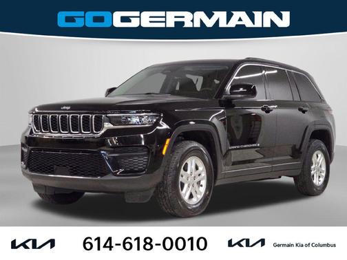 Diamond Black Crystal Pearlcoat 2023 Jeep Grand Cherokee Laredo