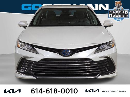 2024 Toyota Camry Hybrid XLE