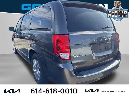 Granite Pearlcoat 2018 Dodge Grand Caravan SE