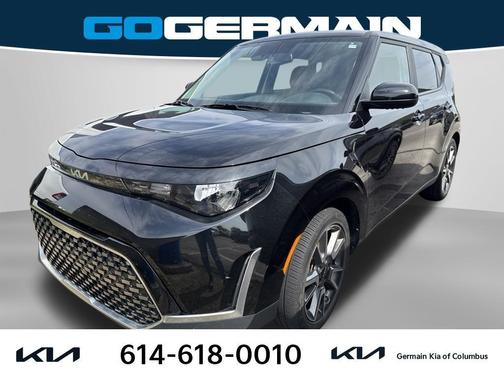 Fusion Black 2024 Kia Soul EX
