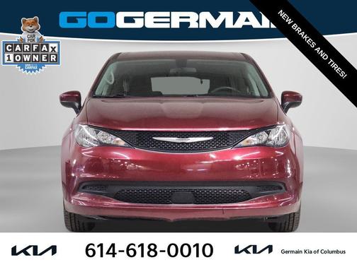 2022 Chrysler Voyager LX