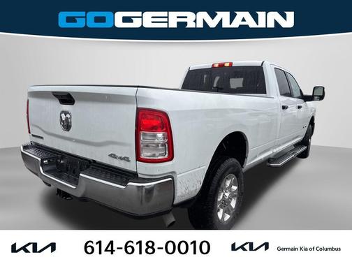 2024 RAM 2500 Big Horn Crew Cab 4x4 8' Box
