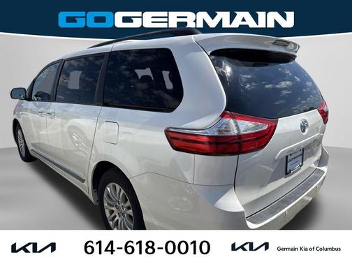 Blizzard Pearl 2015 Toyota Sienna XLE