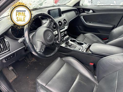 2019 Kia Stinger Base