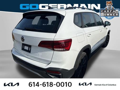 Pure White 2023 Volkswagen Taos 1.5T S