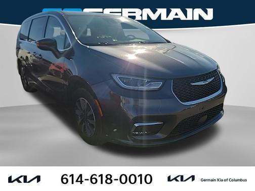 2022 Chrysler Pacifica Hybrid Touring L