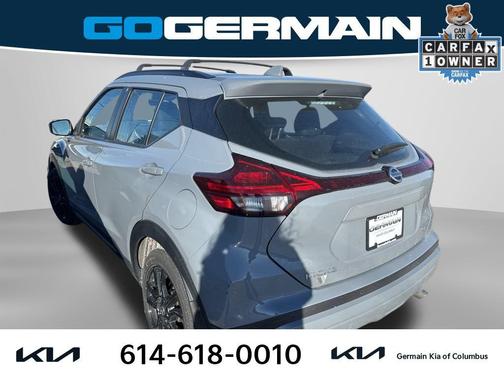 2021 Nissan Kicks SR