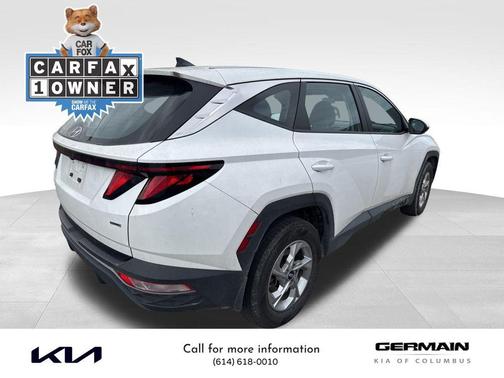 2023 Hyundai TUCSON SE