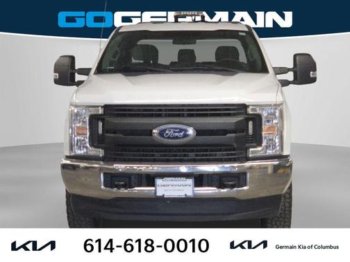 Oxford White 2019 Ford F-250 XL
