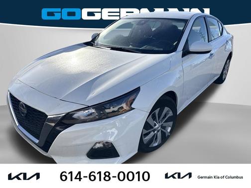Glacier White 2022 Nissan Altima S FWD