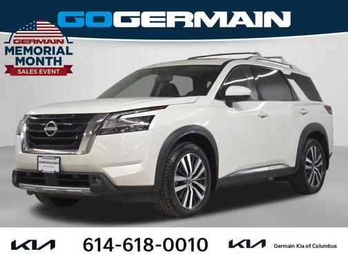 Pearl White Tricoat 2022 Nissan Pathfinder Platinum 4WD