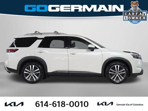 Pearl White Tricoat 2022 Nissan Pathfinder Platinum 4WD