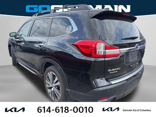 Crystal Black Silica 2022 Subaru Ascent Touring 7-Passenger