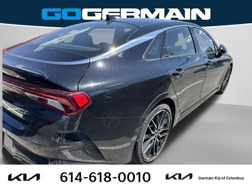 Ebony Black 2022 Kia K5 GT