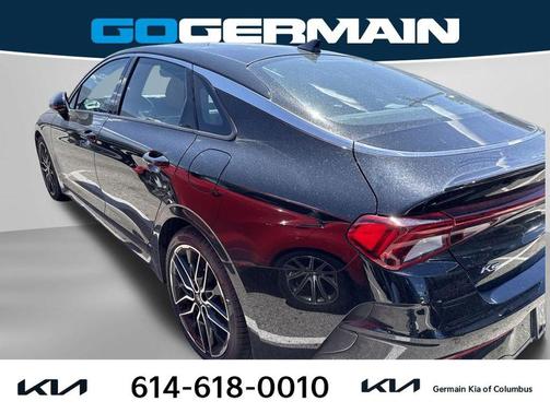 Ebony Black 2022 Kia K5 GT