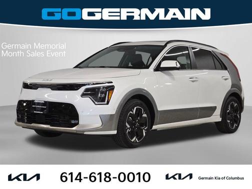 Snow White Pearl 2023 Kia Niro EV Wave