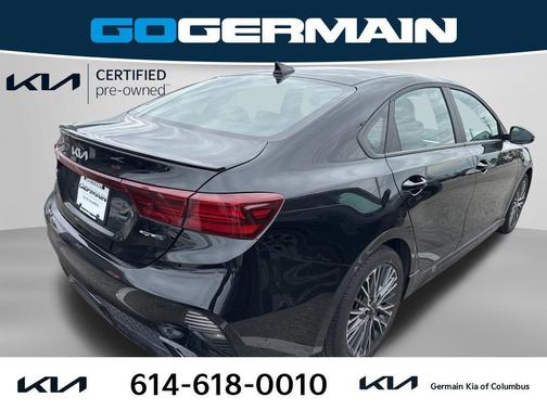 Aurora Black 2023 Kia Forte GT-Line