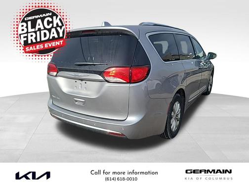 2018 Chrysler Pacifica Touring-L