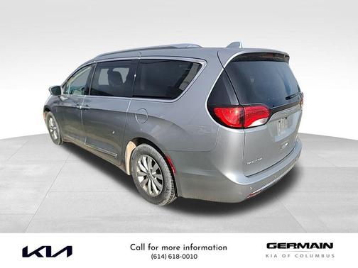 2018 Chrysler Pacifica Touring-L