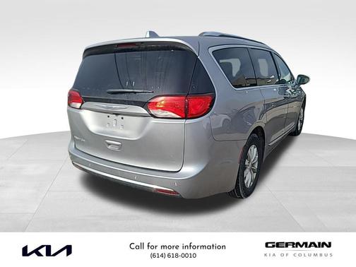 2018 Chrysler Pacifica Touring-L