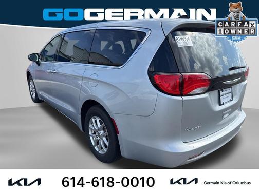 2023 Chrysler Voyager LX