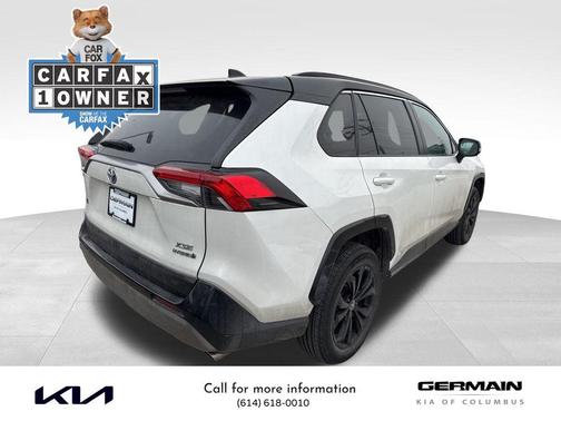 2023 Toyota RAV4 Hybrid SE