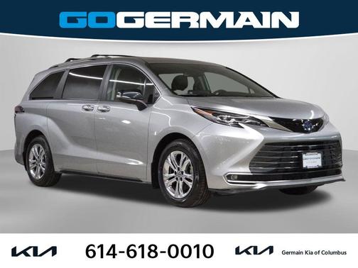2024 Toyota Sienna Platinum