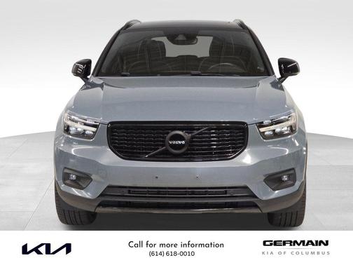 2020 Volvo XC40 T5 R-Design