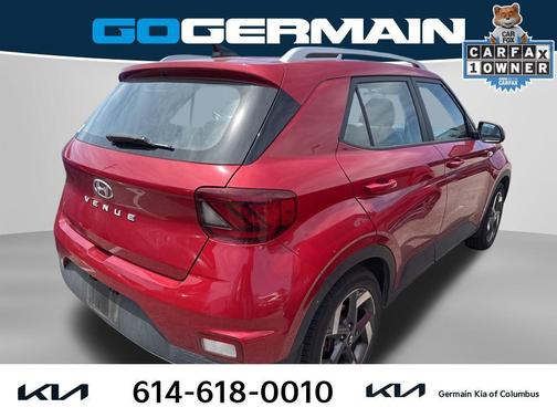 Scarlet Red Pearl 2022 Hyundai VENUE Limited
