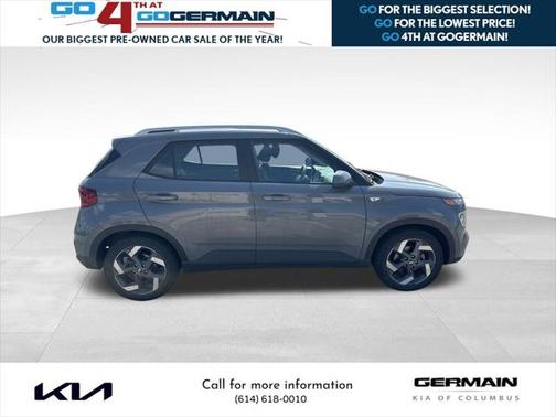 2022 Hyundai VENUE SEL