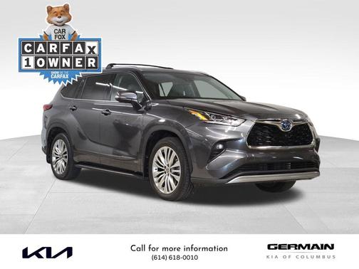 2022 Toyota Highlander Hybrid Platinum