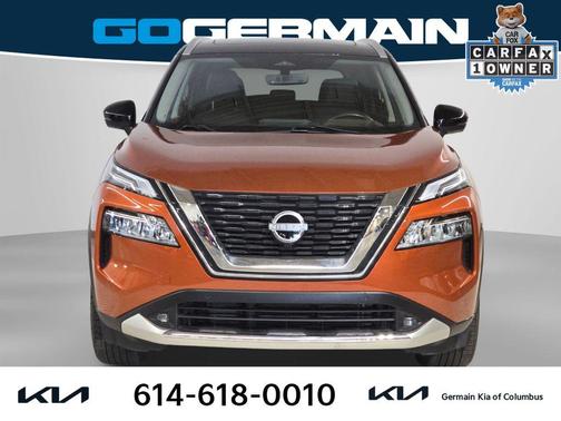 Sunset Drift Chromaflair/Super Black 2022 Nissan Rogue Platinum