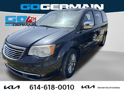 Maximum Steel Metallic Clearcoat 2013 Chrysler Town & Country Touring-L