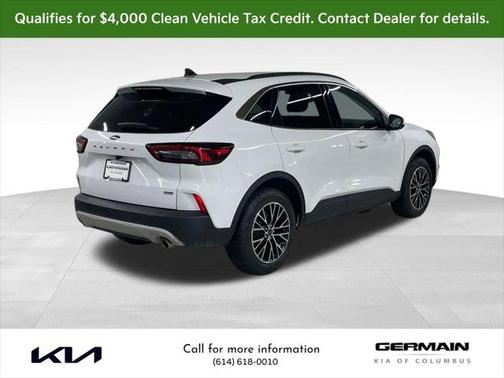 2023 Ford Escape PHEV SE